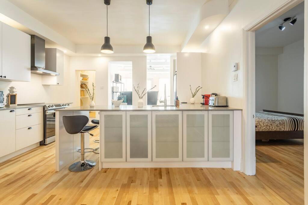 דירות מונטריאול Charm & Luxury Vacation Headquarters To Downtown! מראה חיצוני תמונה
